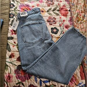 NWT KBB Straight Leg Jeans